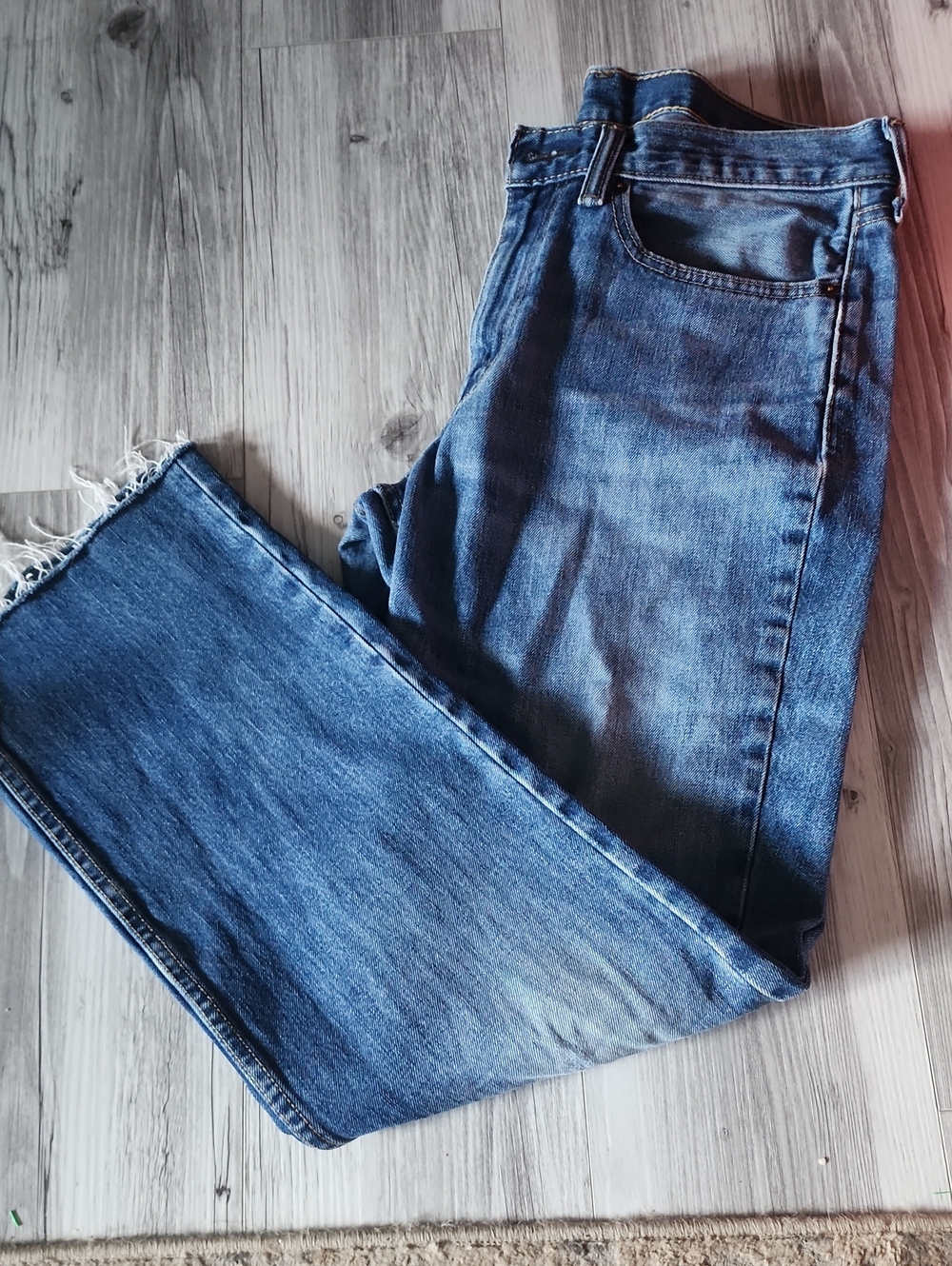 Levi's Straight Jeans in Classic Blue Denim